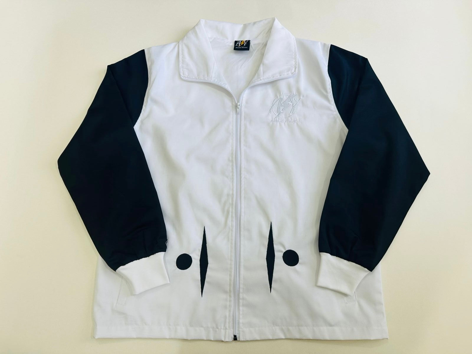 Soul society Jacket ( comes with 3 division patches)